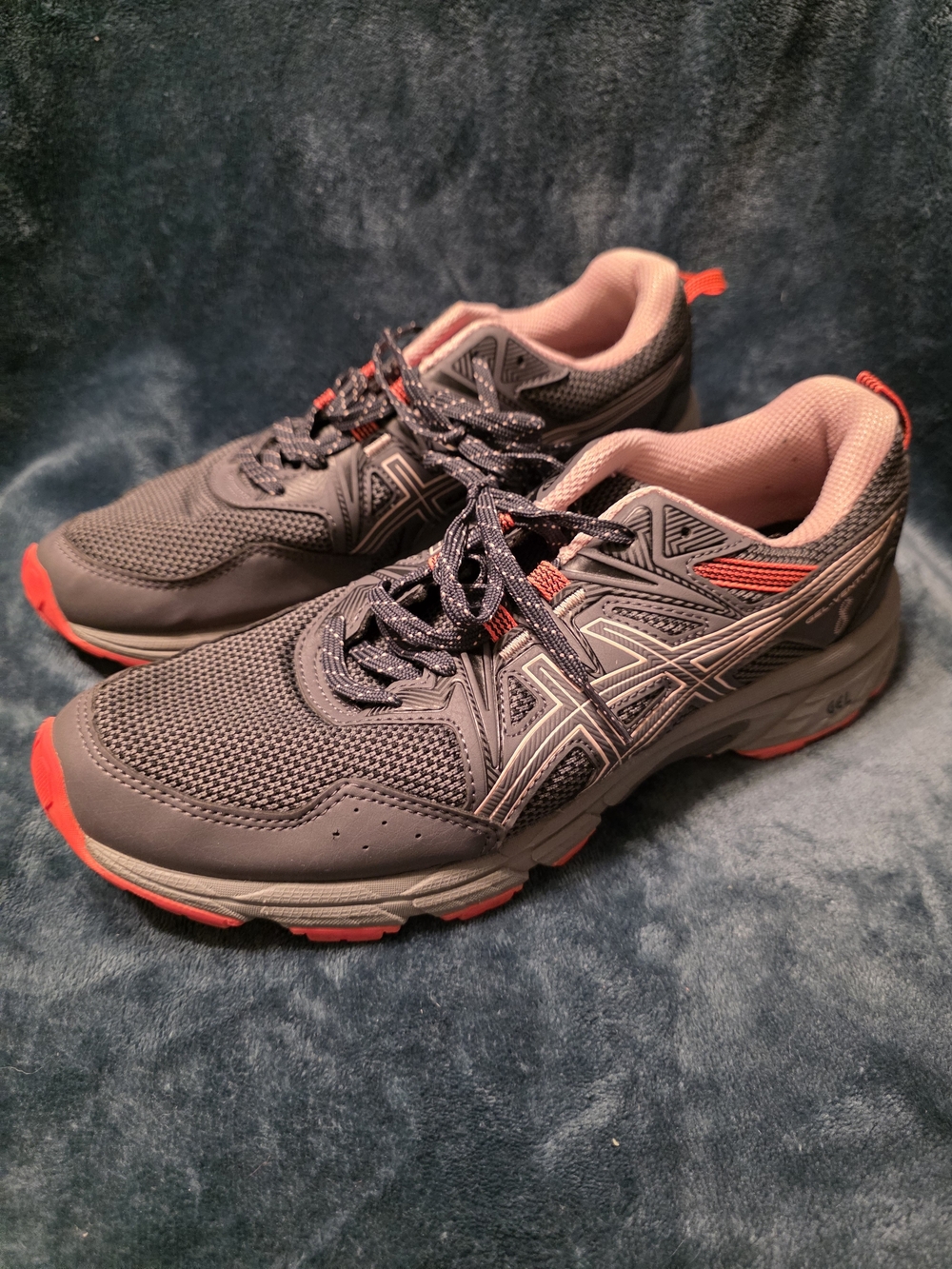 ASICS Women’s Gray & Coral Running Shoes